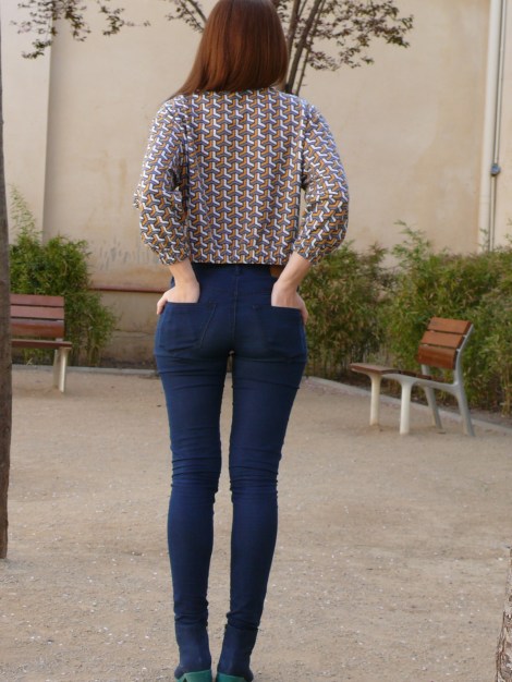 geometric crop top 4