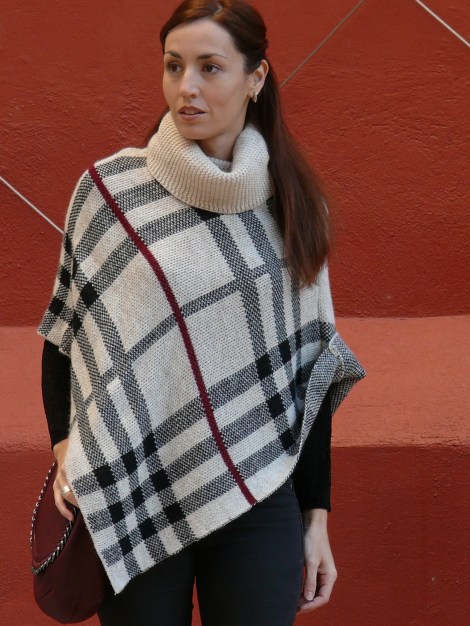 look poncho 4
